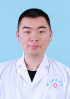 杨霄